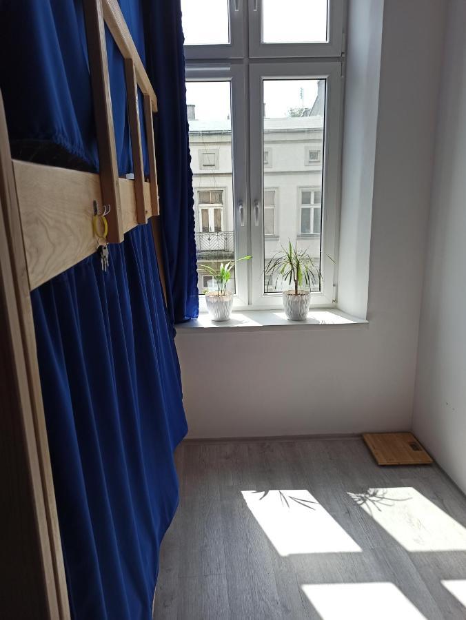 Evergreen Hostel Cracovie Extérieur photo