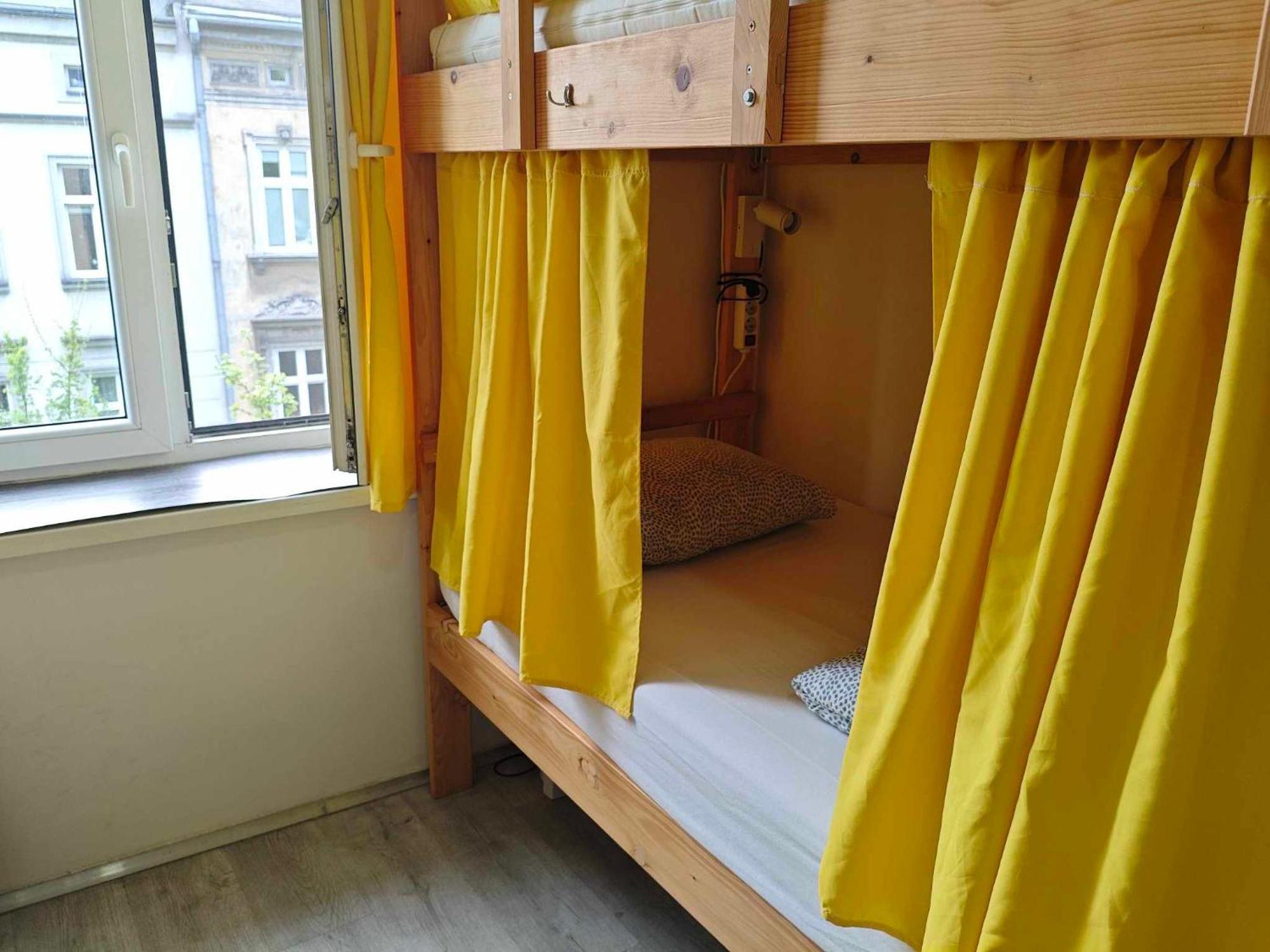 Evergreen Hostel Cracovie Extérieur photo